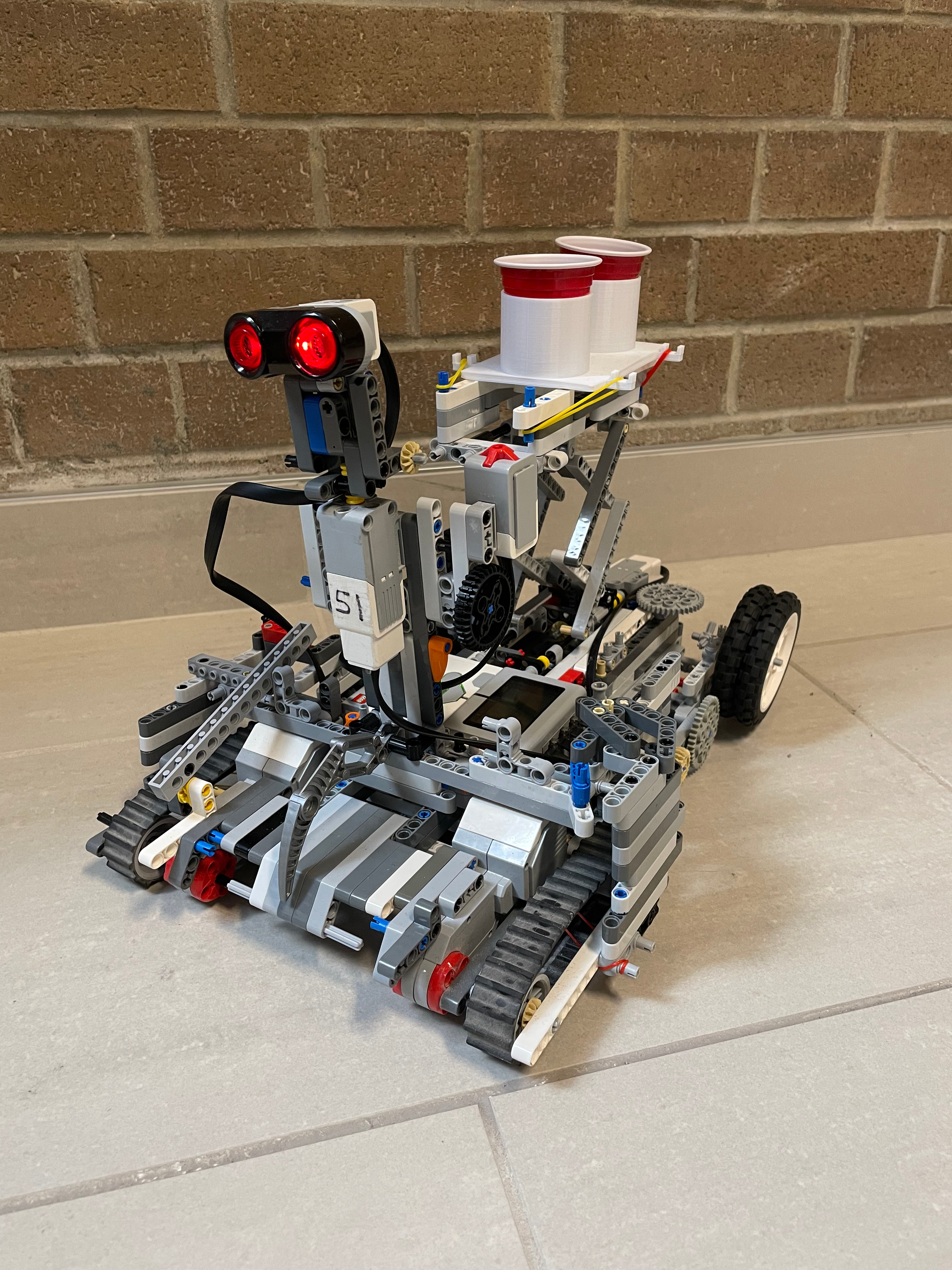 BarBot: Autonomous Drink Carrier